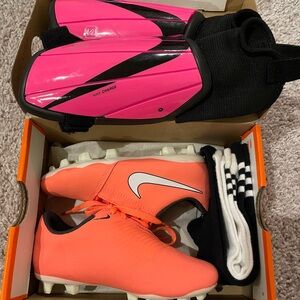 Nike Kids Soccer Shoes 10.5